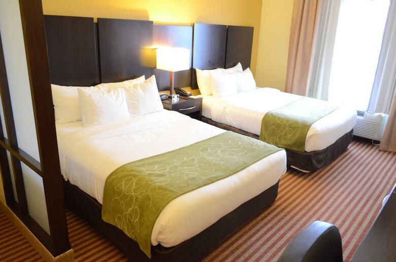 Hotel Comfort Suites West Energy Corridor