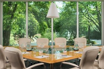 Atlanta Perimeter Hotel & Suit