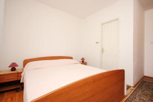 Apartments With A Parking Space Trpanj (peljesac) - 10180