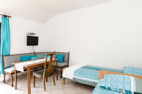 Apartments Villa Nikol