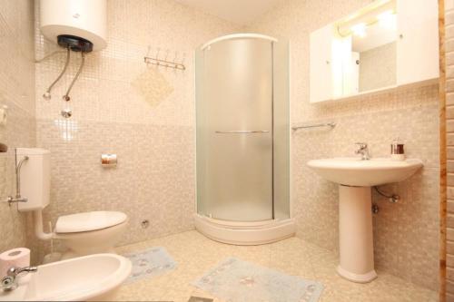 Apartment Ugljan 8239d