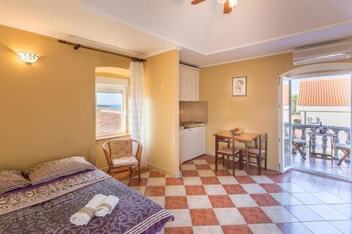 Apartment Ugljan 8239d