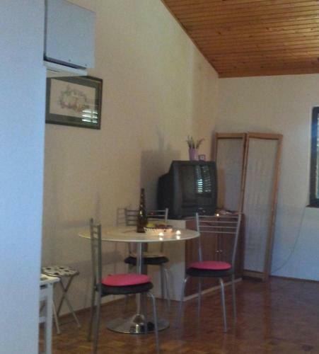 Apartamentos Studio Ugljan 15613b