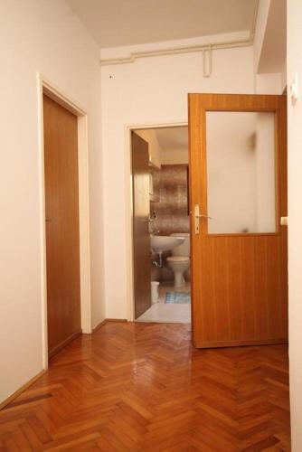 Apartments By The Sea Ugljan - 829