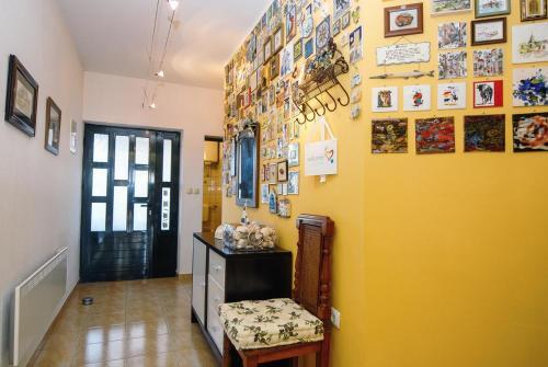 Apartments By The Sea Ugljan - 8468