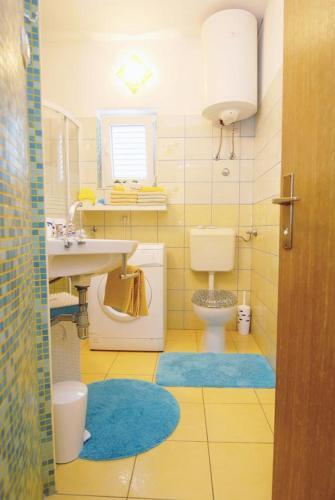 Apartments By The Sea Ugljan - 8468