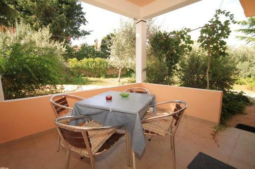 Apartamentos Studio Ugljan 8241a