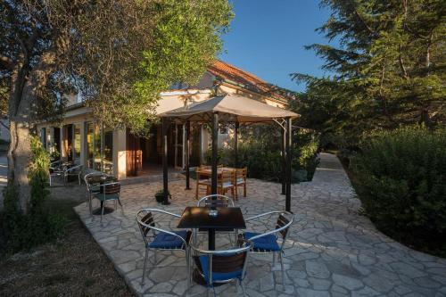 Apartamentos Studio Ugljan 8241a