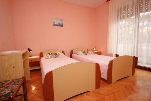 Apartments By The Sea Ugljan - 8301