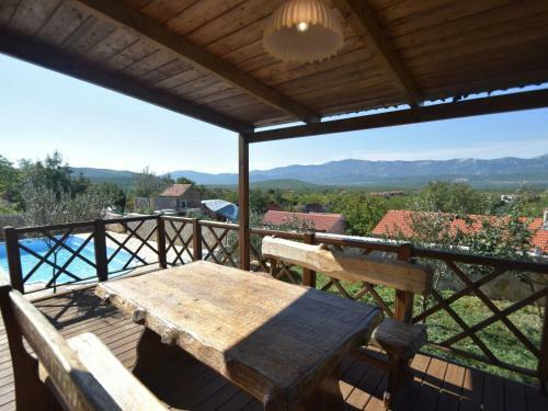 Spacious Holiday Home In Trilj With Swimming Pool