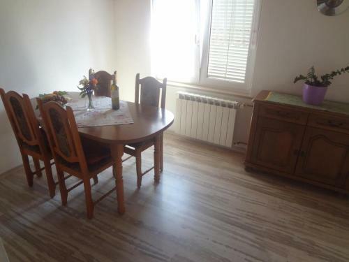 Apartments With A Parking Space Valica (umag) - 7122