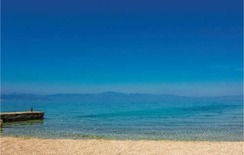 Four-bedroom Holiday Home In Vantacici