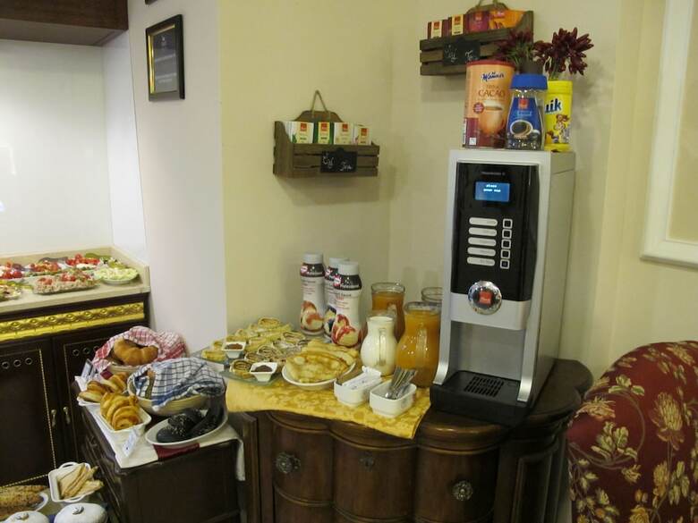 Bed & Breakfast Arbia Dorka Heritage Palace