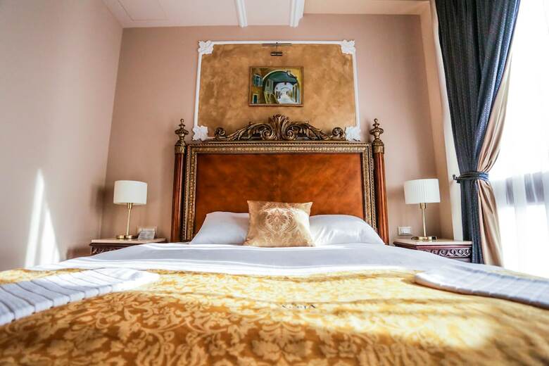 Bed & Breakfast Arbia Dorka Heritage Palace