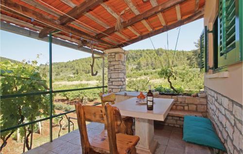 One-bedroom Holiday Home In Vela Luka