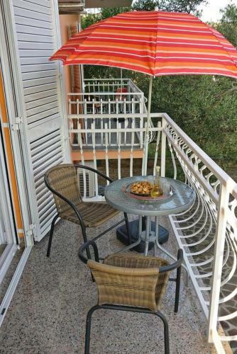 Apartments With A Parking Space Vinisce (trogir) - 12676