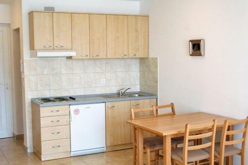 Apartments By The Sea Vinjerac (zadar) - 3093