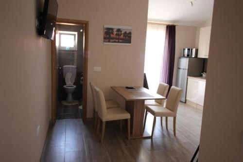 Apartments Ivanika
