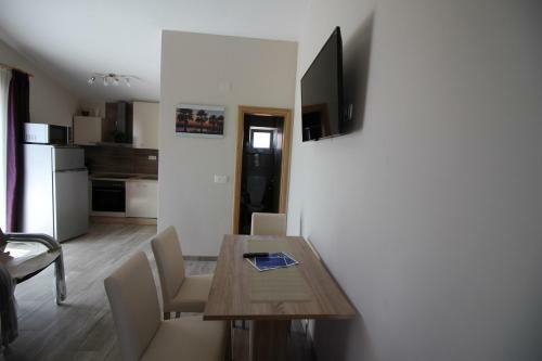 Apartments Ivanika