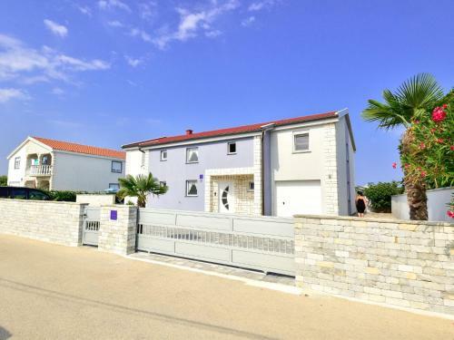 Apartment Lame�i�.1