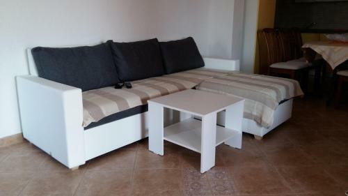 Apartment Ema Vir