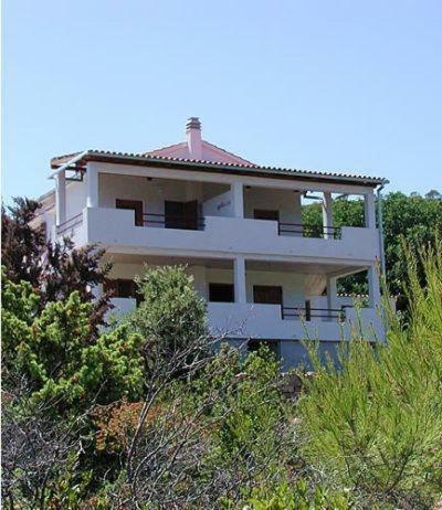 Apartments With A Parking Space Rukavac (vis) - 11855