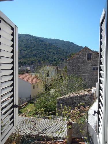 Apartamentos Over The Sea In Vis Town