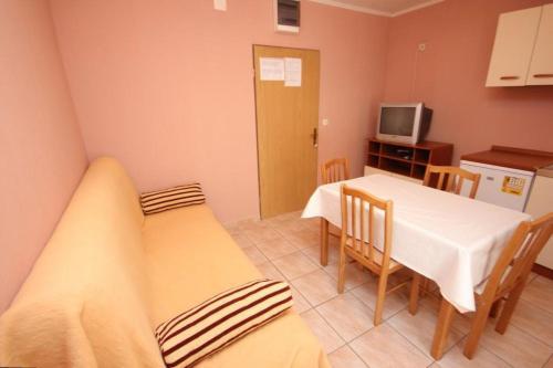 Apartments With A Parking Space Vis - 8531