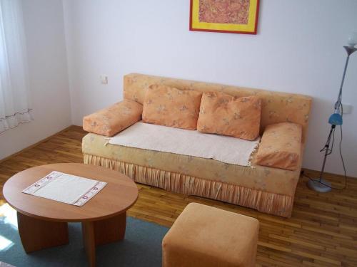 Apartments With A Parking Space Vodice - 12926