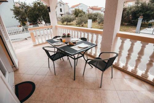 Apartments With A Parking Space Vodice - 15734