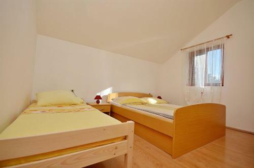 Hostal Apartments And Rooms Meri
