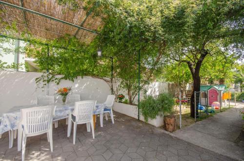 Hostal Apartments And Rooms Meri