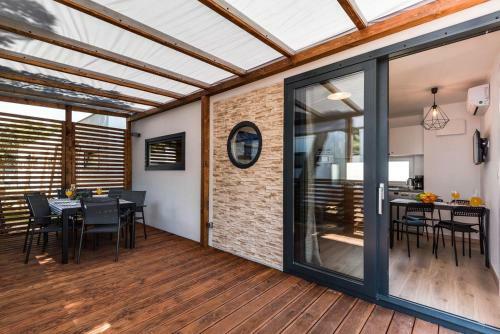 Seaside Apartments With A Swimming Pool Vodice - 16362