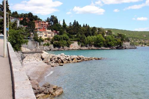 Apartment Opatija - Volosko 2349b