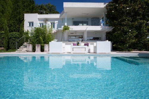 Pobri Villa Sleeps 4 Pool Air Con Wifi