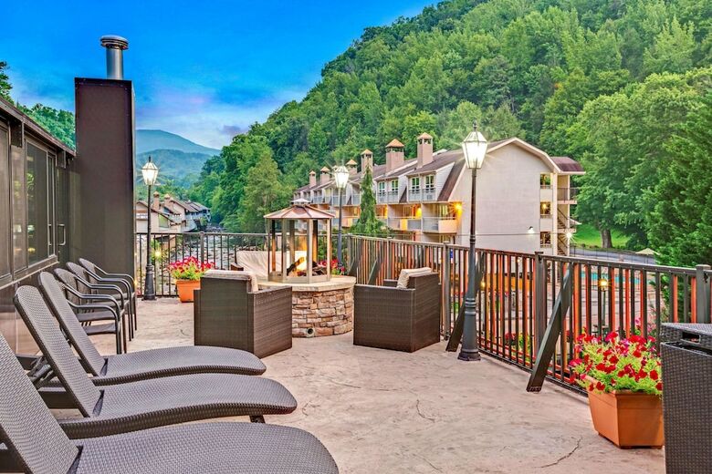 Hotel Comfort Inn On The River