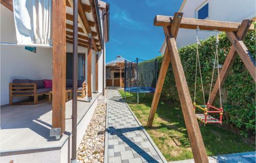 Holiday Home Pakostane 10