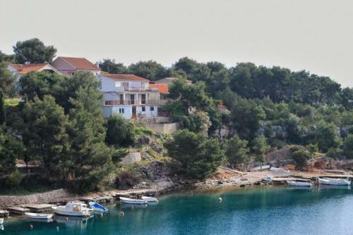 Apartment Basina 8749a
