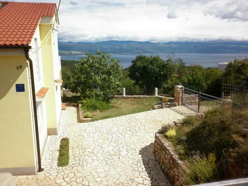 Holiday Home With Sea View