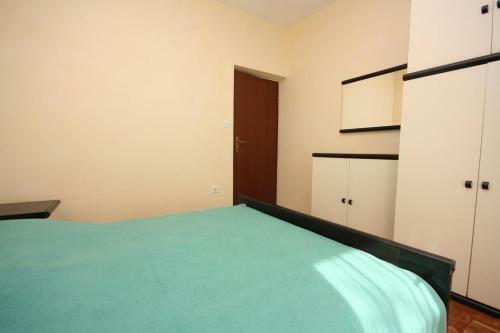 Family Friendly Seaside Apartments Vrsi - Mulo (zadar) - 6155
