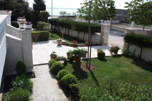 Family Friendly Seaside Apartments Vrsi - Mulo (zadar) - 6155