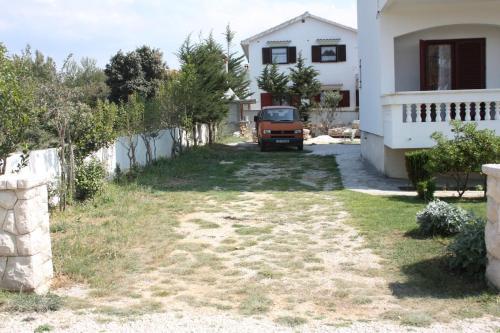 Family Friendly Seaside Apartments Vrsi - Mulo (zadar) - 6155