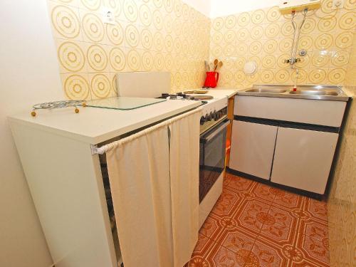 Apartment Mirna Pomer 256