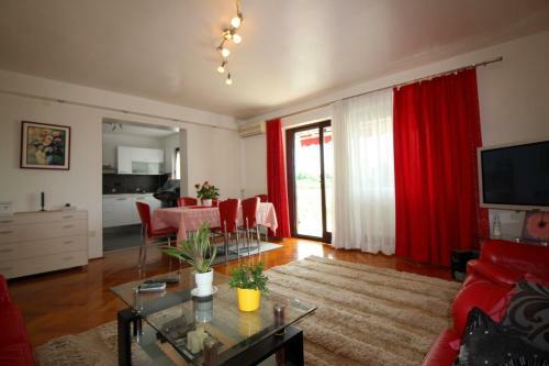 Apartment In Porec/istrien 34515