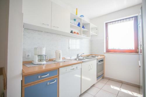 Nice Apartment Branka Close To Beach In Porec