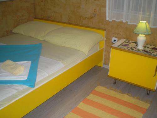 Hostal Pansion Adria Haus