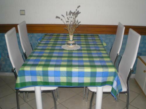 Hostal Pansion Adria Haus