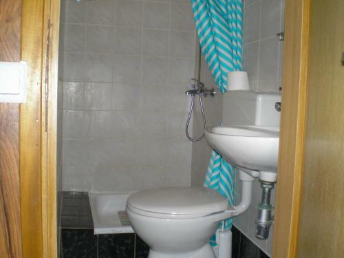 Hostal Pansion Adria Haus
