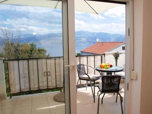 Apartments Jela