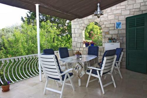 Seaside Holiday House Postira (brac) - 13001